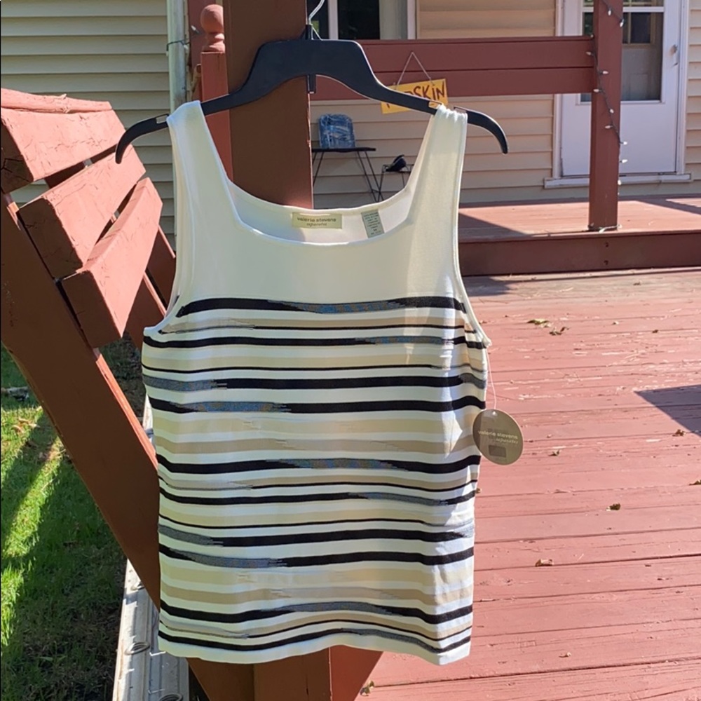 🦢VALARIE STEVENS TANKTOP🦢